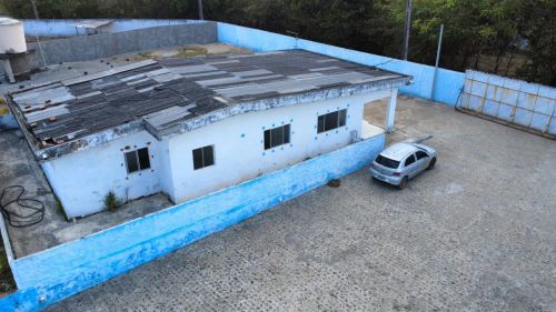 Empreendimento  De Porteira Fechada.     Antiga Fábrica  De Defumados Com 3.800 M2 
