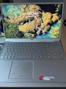 Notebook Dell - Tela de 15.6- excelente estado. 16 de RAM
