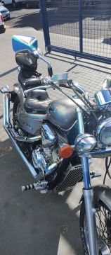 Shadow 600 