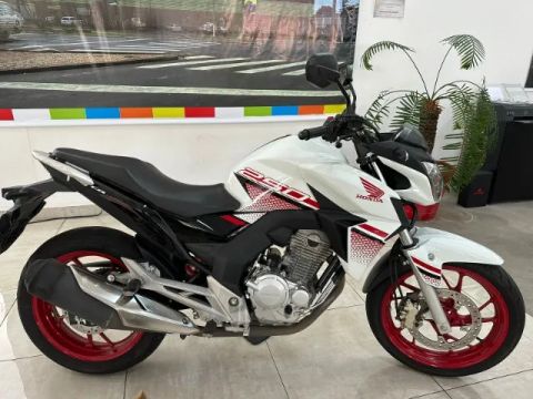 Honda cb 250 CBS (2022)