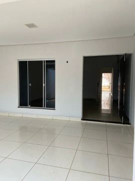 Casa 3 quartos e 2 banheiros no Jardim Paulista
