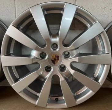 RODAS ORIGINAIS PORSCHE CAYENNE 20" - NOVAS (SEM USO)