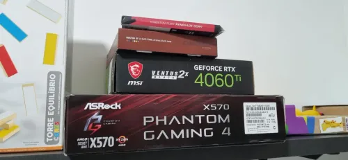 PC Gamer - Placa Mãe ASRock, RTX 4060 Ti e Ryzen 7 5700x3D 32gb de ram 3600 ddr4 cl16
