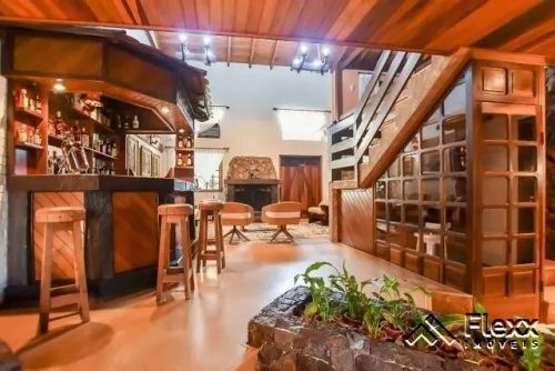 Casa com 5 dormitórios à venda, 485 m² por R$ 1.970.000,00 - Ahú - Curitiba/PR