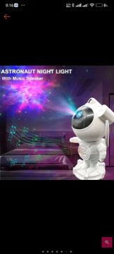 Projetor Luminária Astronauta com Projetor de Estrelas e Música