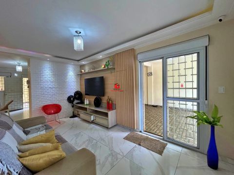 Casa Adrianópolis Mobiliada  3 quartos sendo 1 suíte  Locação !