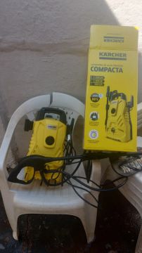 Lavadora de Alta Pressão Karcher Compacta - 1.500 psi