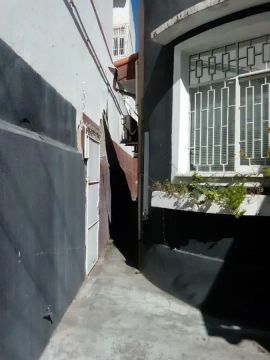 Casa para Locação em Niterói, Icaraí, 3 dormitórios, 1 suíte, 3 banheiros, 2 vagas