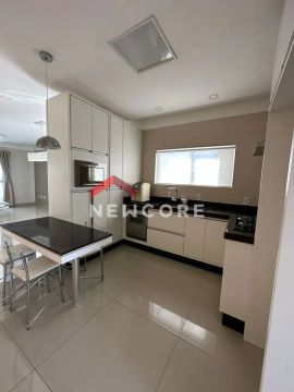 Apartamento em Rua Aldo Mário de Almeida - Gravatá - Navegantes/SC