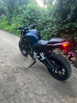 CB TWISTER 300F 2025 AZUL ÚNICO DONO