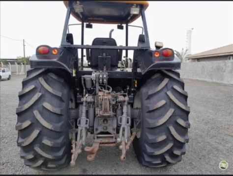 Trator valtra completão !!