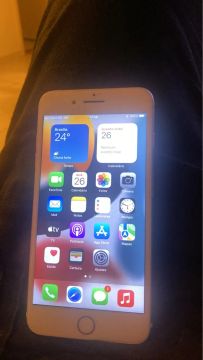 iPhone 8 Plus - 64GB - Dourado