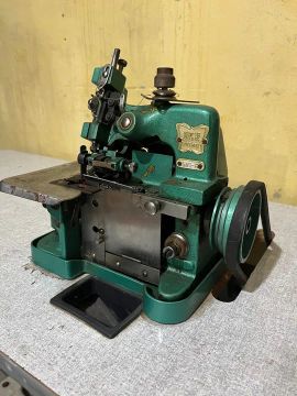 Máquina de Costura Overlock semi-industrial 