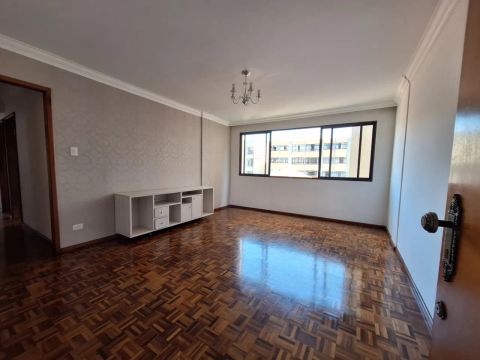 Apartamento com 3 quartos para alugar por R$ 2650.00, 121.27 m2 - SAO FRANCISCO - CURITIBA