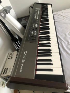 Roland RD-170