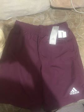 Short Adidas Aeroread vinho, Novo. Na etiqueta.