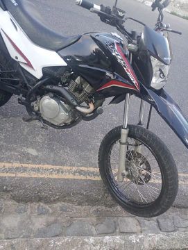 Vende-se ou troca em moto de menor valor