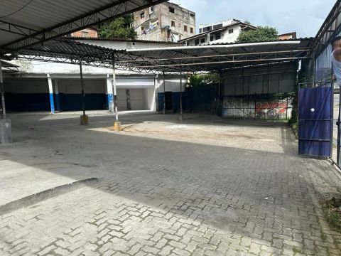 Prédio/Edifício inteiro para aluguel e venda com 2000 metros quadrados