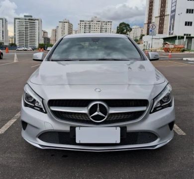 Vendo Mercedes Benz Cla 200, 2017 1.6 top de linha, mídia, conservadíssima!