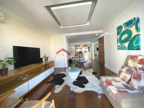 Apartamento em Avenida Doutor Bernardino de Campos - Pompéia - Santos/SP