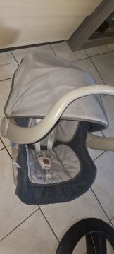 Cadeirinha de bebê conforto