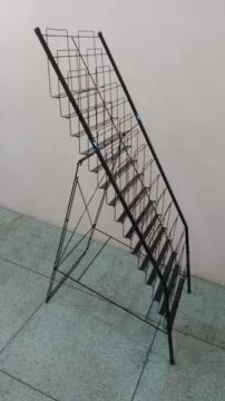Aramado , expositor desmontável