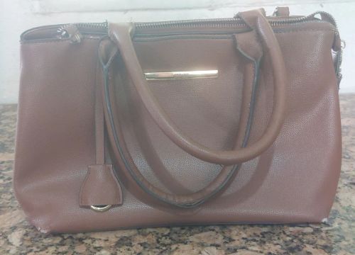 Bolsa Santa Lolla marrom 