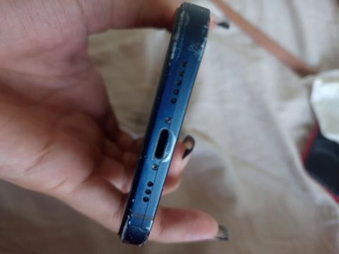 IPHONE 12 