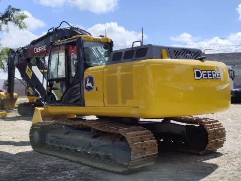 escavadeira hidraulica john deere 210 GLC ano 2021