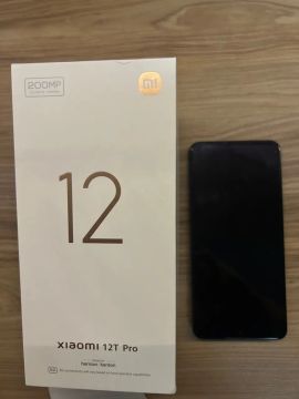Xiaomi 12 T Pro semi novo.
