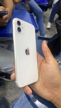 IPHONE 11-128gb Branco 