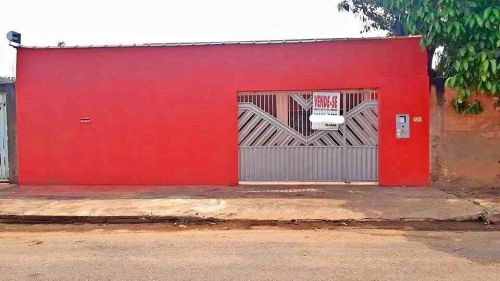 Estou vendendo essa casa no Armando Mendes 