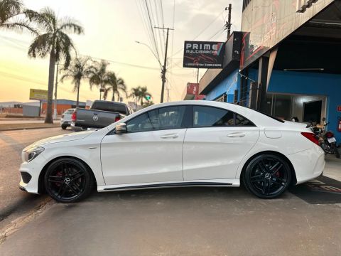 MERCEDES CLA250 2015 (ACEITO TROCAS)