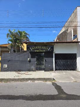 Vendo ótima casa na av F jose walter