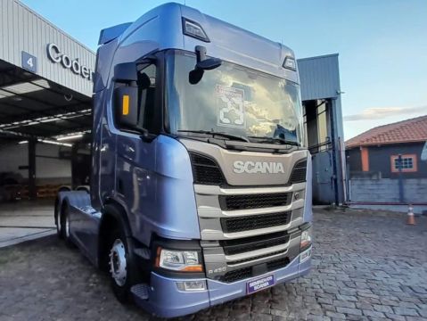 SCANIA R450 A6X2 2022/2023 - SAIA LATERAL, DEFLETORES, PNEUS NOVOS IMPORTADOS, ADAS