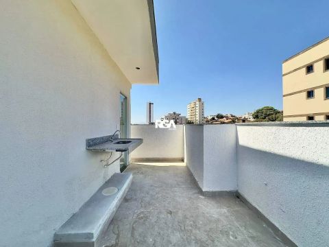 Cobertura com 3 Quartos à Venda, 100m², Vila Cloris.