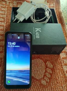 Celular LG K40S semi novo 