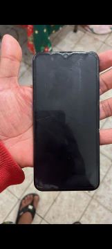 LG K22 
