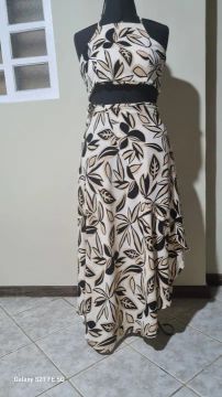 Conjunto cropped com saia envelope,  tecido duna,  veste 44