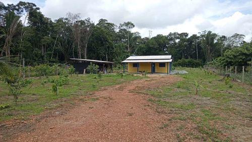 Bela chacara a venda
