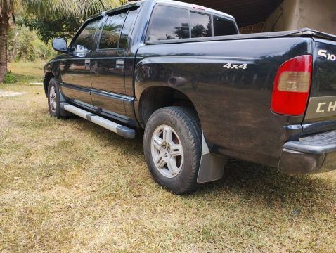 S10 diesel executiva turbo interculada.