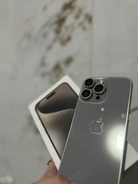 iPhone 15 pro Max