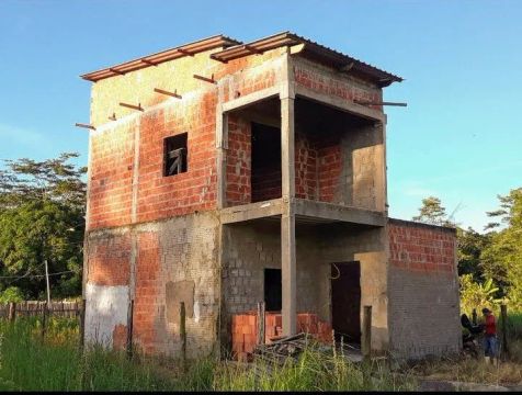 Casa em construção - Oportunidade!