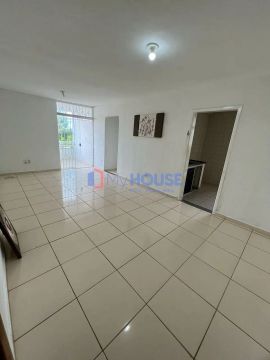 Excelente apartamento espaçoso no condomínio moradas do bosque para locação, localizado na