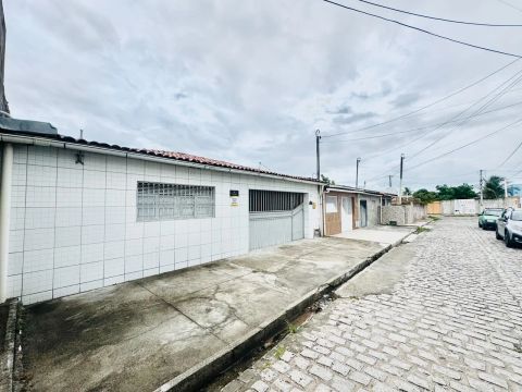 Casa com 3 quartos disponível para venda no Nossa Senhora da Apresentação