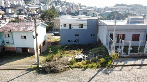 INBOX CIA IMOBILIÁRIA VENDE- Terreno de 10x14 NO SÃO ROQUE.