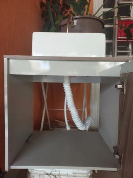 Pia com base em ótimo estado