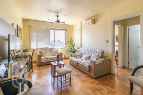 Imóvel com 76 metros quadrados e 2 quartos em Santo Antônio - Porto Alegre - RS