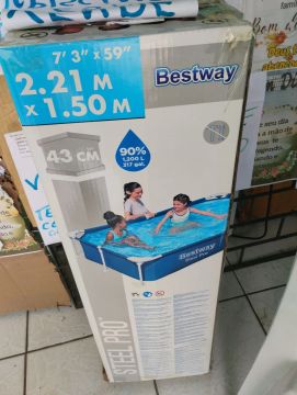 VENDO PISCINA 2500 LITROS NOVA TELEFONE *