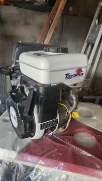 Motor de popa Toyama 4 tempos